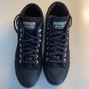 Women’s Converse All Star Mid-Top (black and gold)